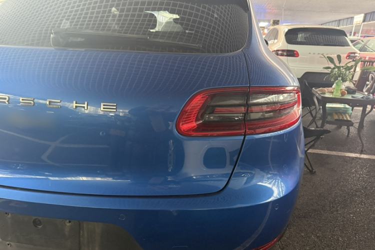 Used Porsche Macan 2014 Macan 2.0T Exterior 4