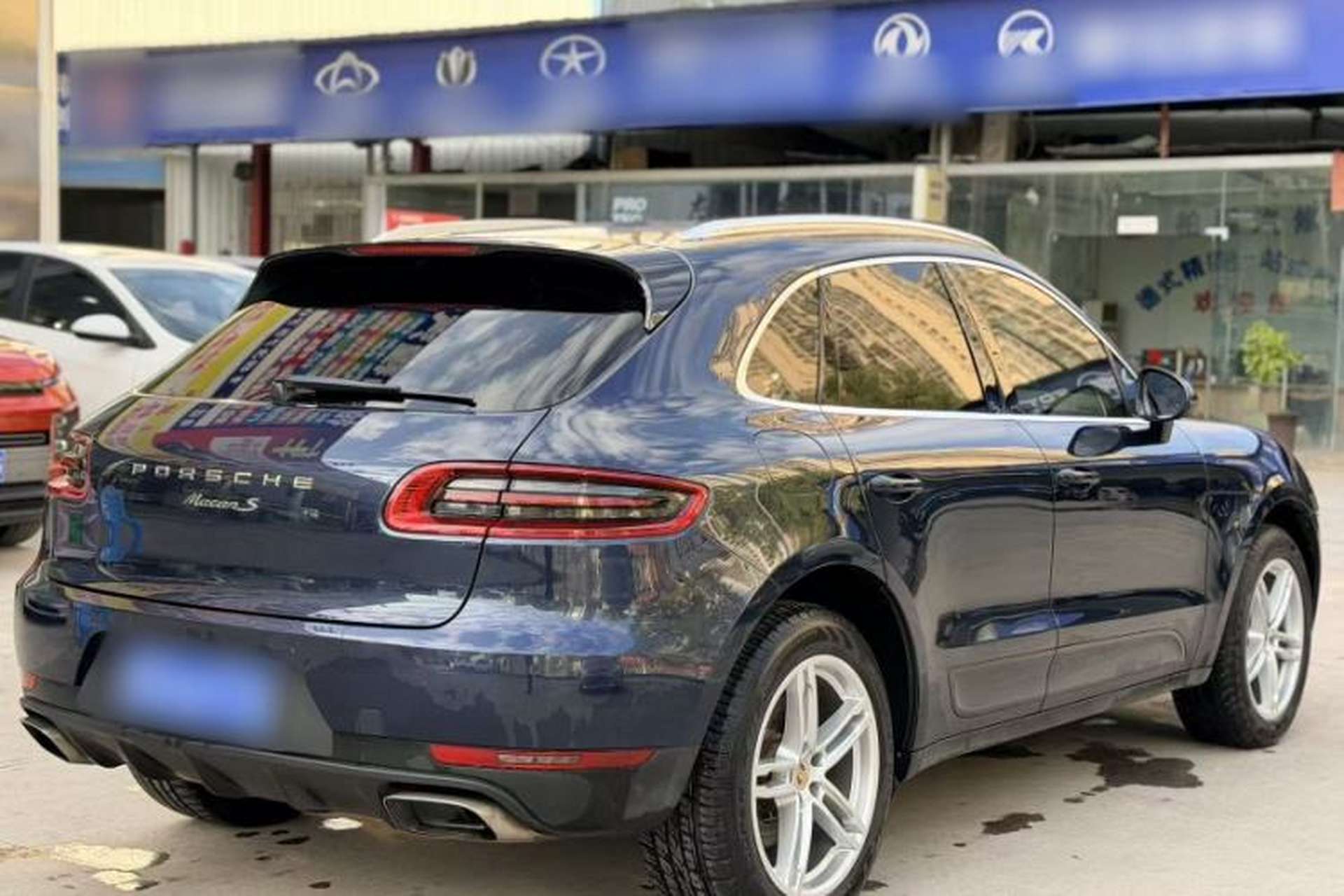 Used Porsche Macan 2014 Macan 2.0T Exterior 5