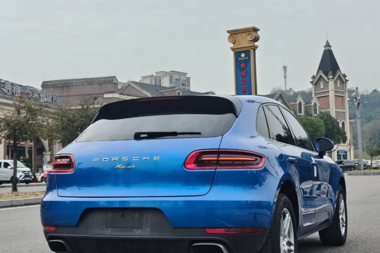 Used Porsche Macan 2014 Macan 2.0T Exterior 5