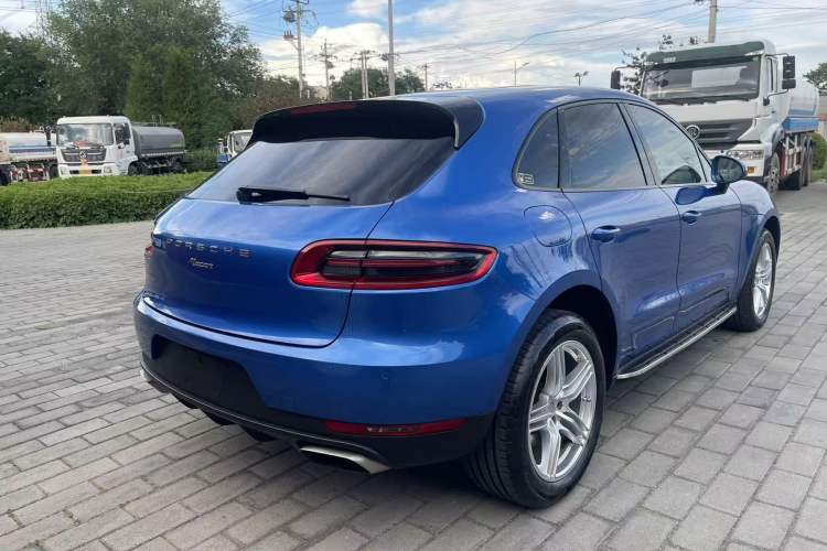Used Porsche Macan 2014 Macan 2.0T Exterior 7