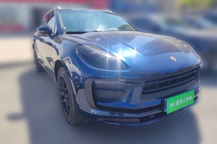 Used Porsche Macan 2014 Macan S 3.0T Front Right 45 Deg