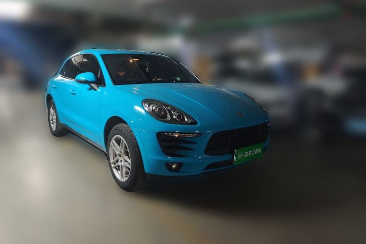 Used Porsche Macan 2014 Macan 2.0T Front Right 45 Deg