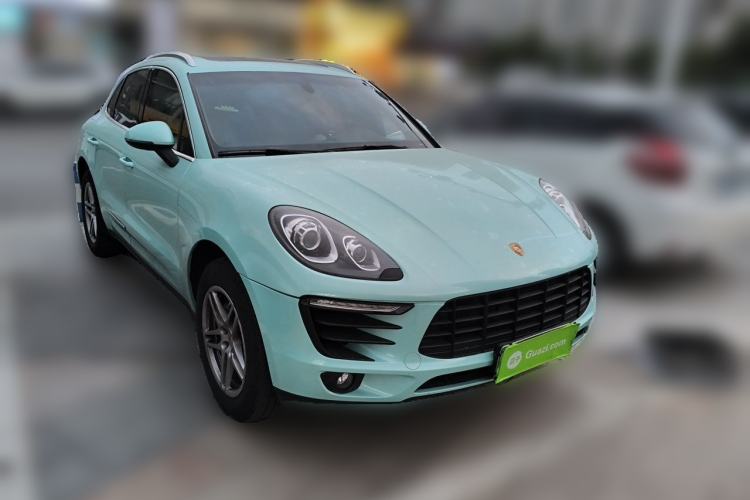 Used Porsche Macan 2014 Macan S 3.0T Front Right 45 Deg