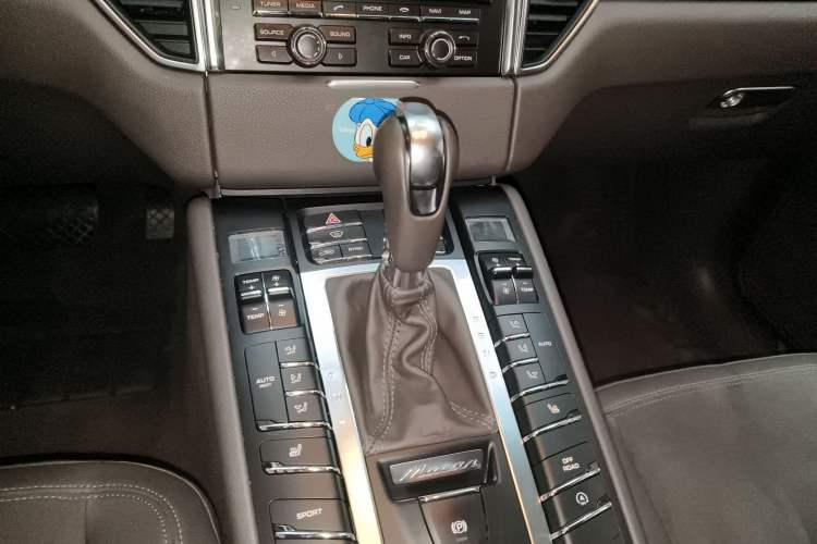 Used Porsche Macan 2014 Macan 2.0T Gear Lever