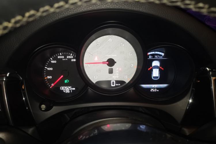 Used Porsche Macan 2014 Macan S 3.0T Instrument Cluster