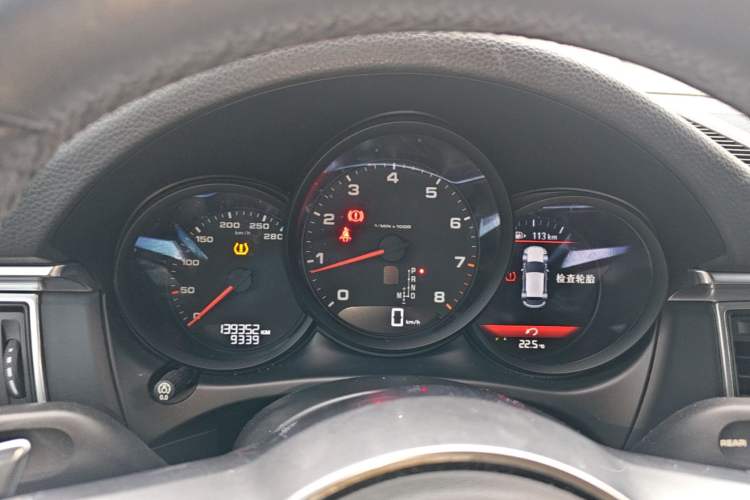 Used Porsche Macan 2014 Macan 2.0T Instrument Cluster