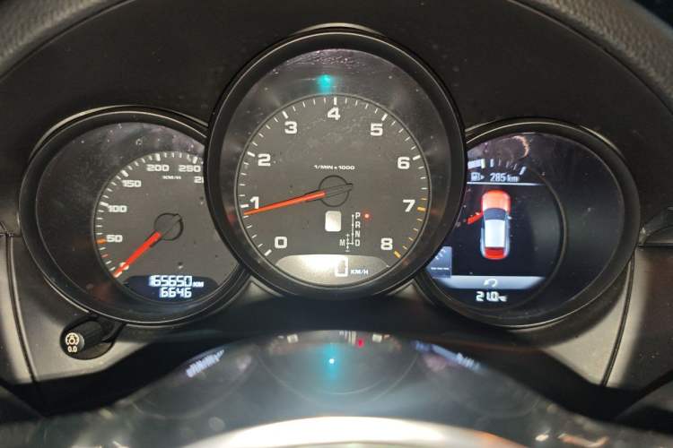 Used Porsche Macan 2014 Macan 2.0T Instrument Cluster