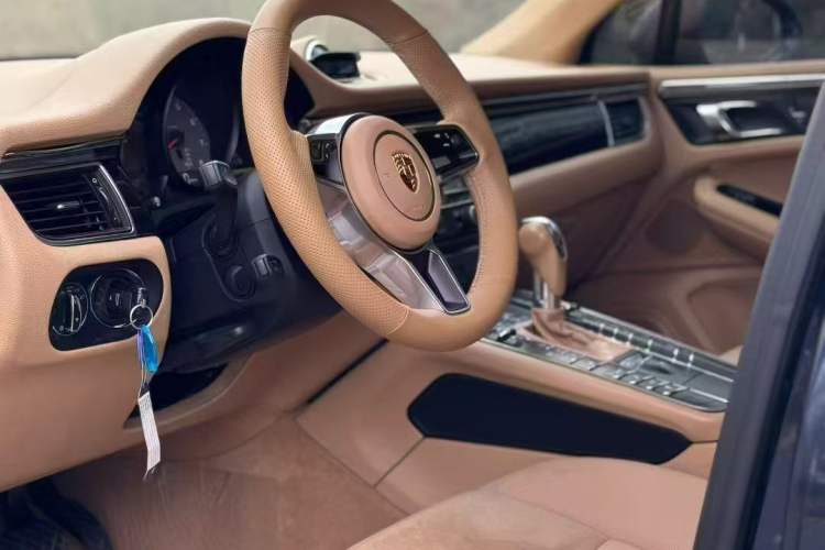 Used Porsche Macan 2014 Macan S 3.0T Interior 1