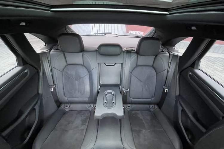 Used Porsche Macan 2014 Macan 2.0T Interior 12