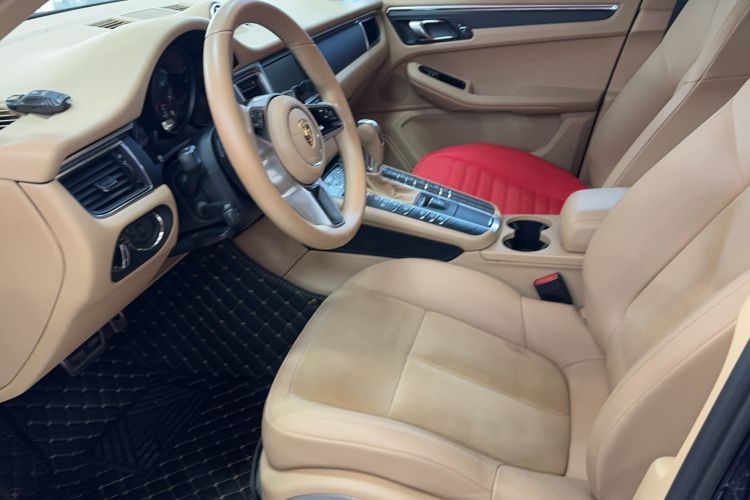 Used Porsche Macan 2014 Macan 2.0T Interior 2