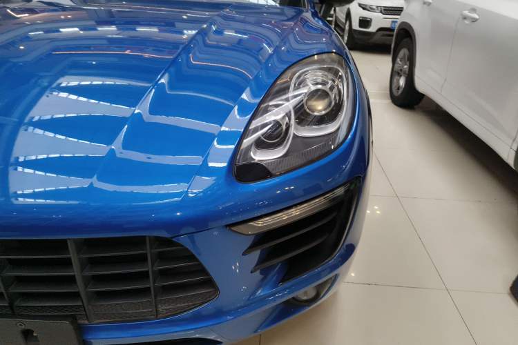 Used Porsche Macan 2014 Macan 2.0T Left Front Headlight