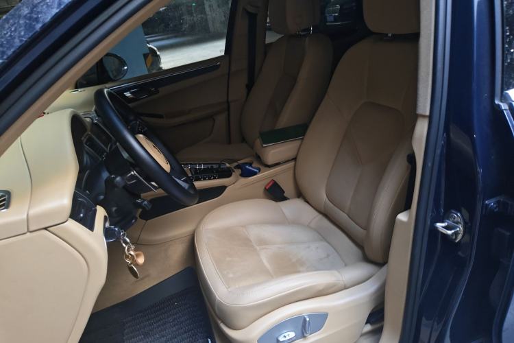Used Porsche Macan 2014 Macan 2.0T Left Front Seat