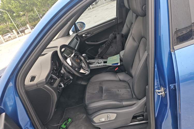 Used Porsche Macan 2014 Macan 2.0T Left Front Seat