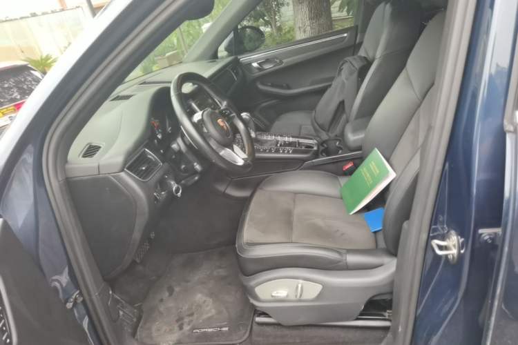 Used Porsche Macan 2014 Macan 2.0T Left Front Seat