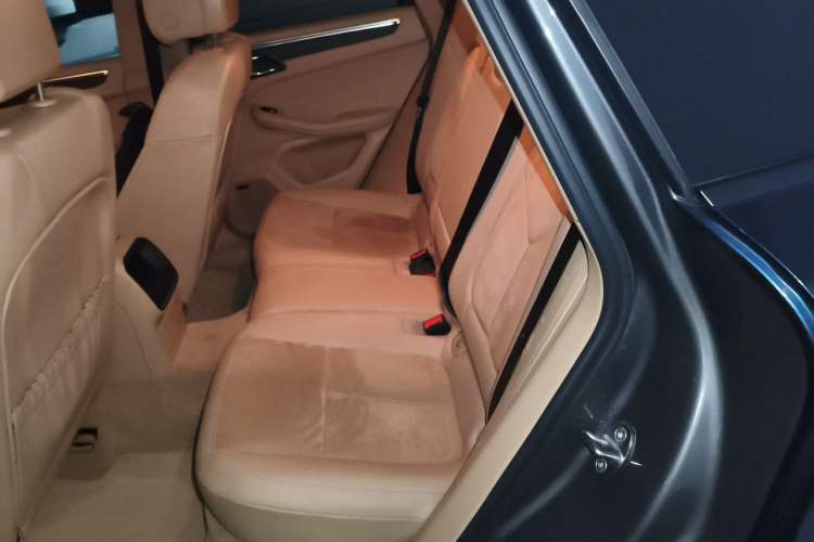 Used Porsche Macan 2014 Macan 2.0T Left Rear Seat