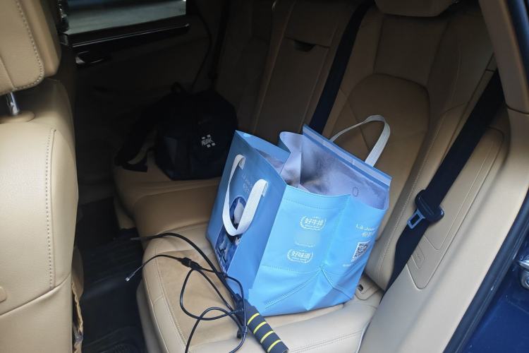 Used Porsche Macan 2014 Macan 2.0T Left Rear Seat