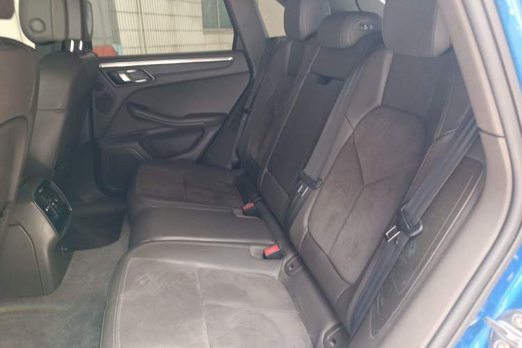 Used Porsche Macan 2014 Macan 2.0T Left Rear Seat