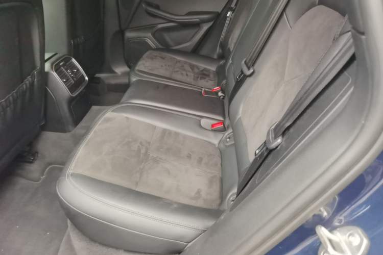 Used Porsche Macan 2014 Macan 2.0T Left Rear Seat