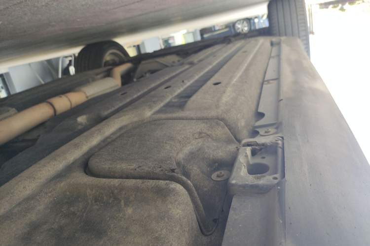 Used Porsche Macan 2014 Macan 2.0T Left Side Sill