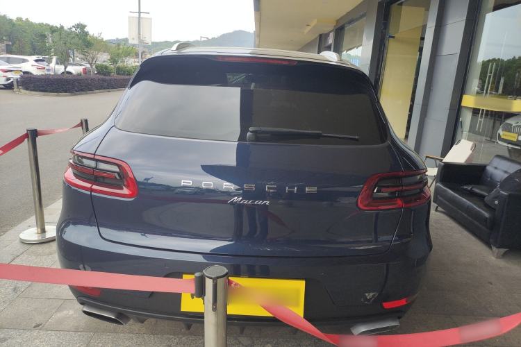 Used Porsche Macan 2014 Macan 2.0T Rear