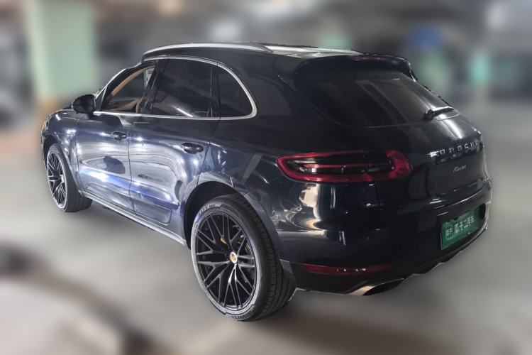Used Porsche Macan 2014 Macan 2.0T Rear Left 45 Deg
