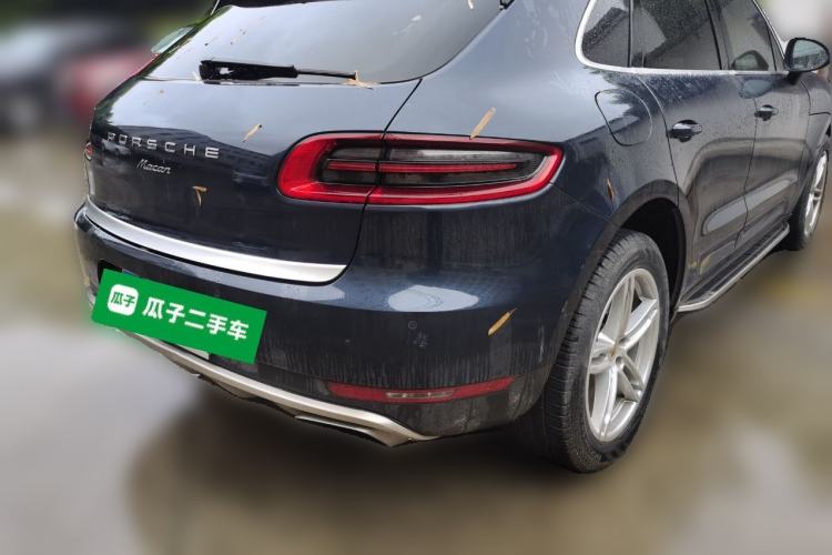 Used Porsche Macan 2014 Macan 2.0T Rear Right 45 Deg