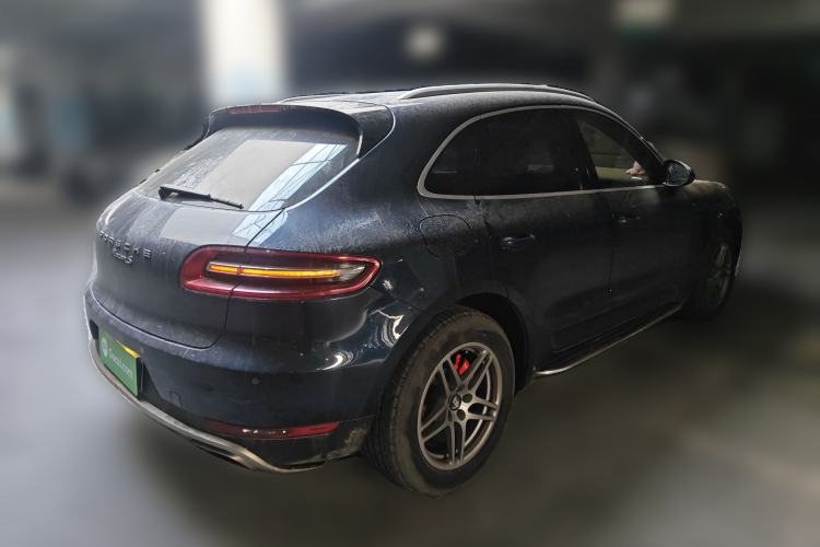 Used Porsche Macan 2014 Macan 2.0T Rear Right 45 Deg