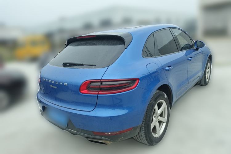 Used Porsche Macan 2014 Macan 2.0T Rear Right 45 Deg