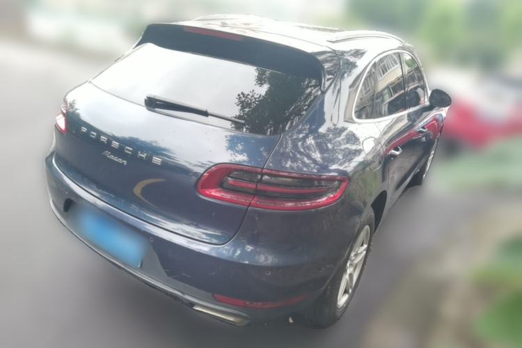 Used Porsche Macan 2014 Macan 2.0T Rear Right 45 Deg