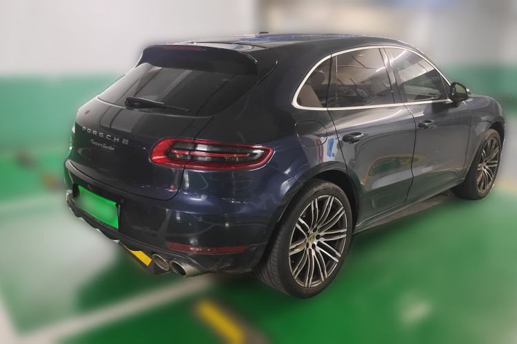 Used Porsche Macan 2014 Macan Turbo 3.6T Rear Right 45 Deg