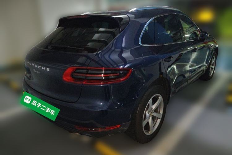 Used Porsche Macan 2014 Macan 2.0T Rear Right 45 Deg