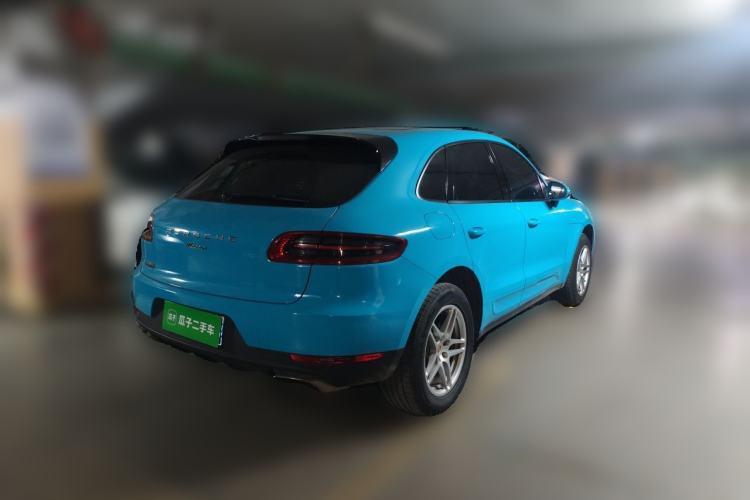 Used Porsche Macan 2014 Macan 2.0T Rear Right 45 Deg
