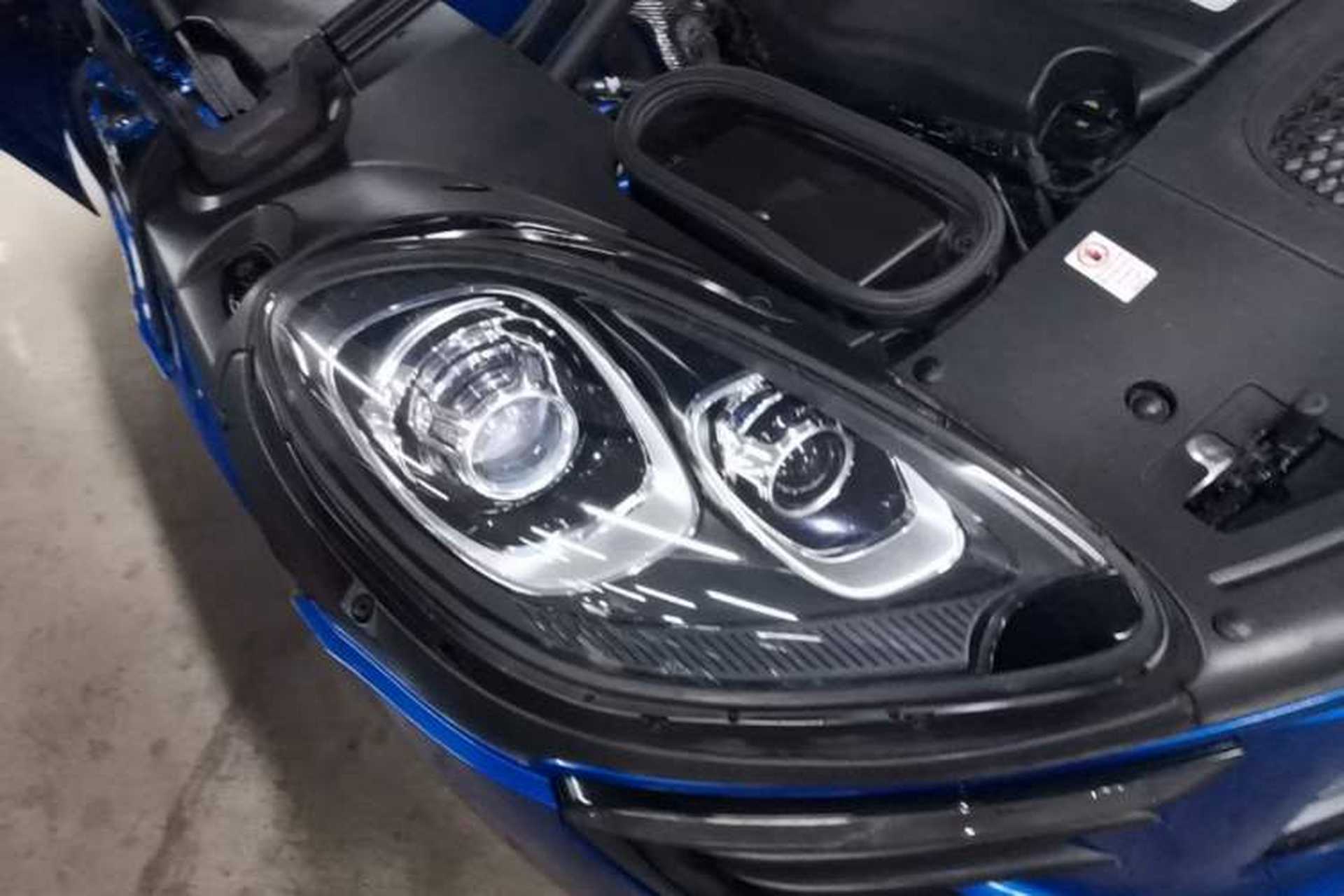 Used Porsche Macan 2014 Macan 2.0T Right Front Headlight