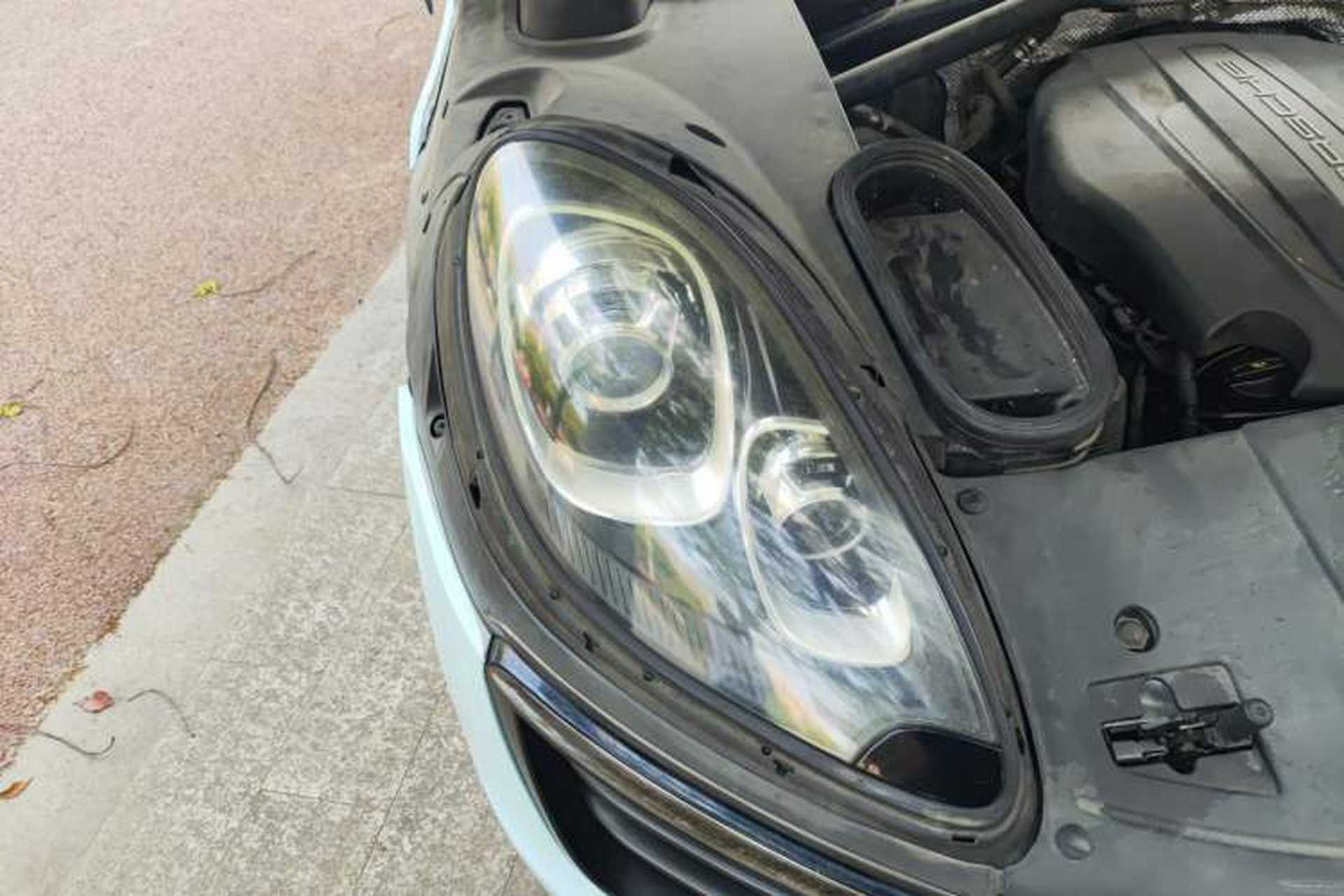Used Porsche Macan 2014 Macan 2.0T Right Front Headlight