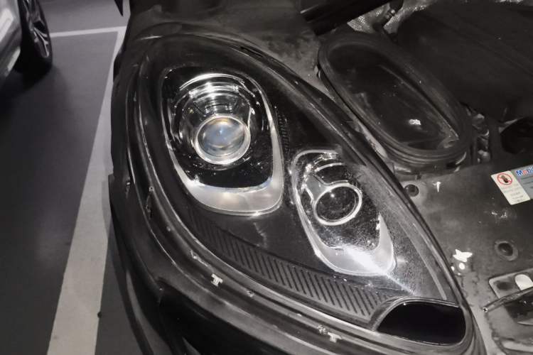Used Porsche Macan 2014 Macan 2.0T Right Front Headlight