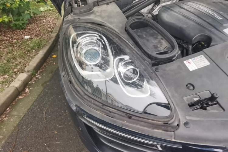 Used Porsche Macan 2014 Macan 2.0T Right Front Headlight