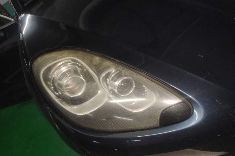 Used Porsche Macan 2014 Macan Turbo 3.6T Right Front Headlight