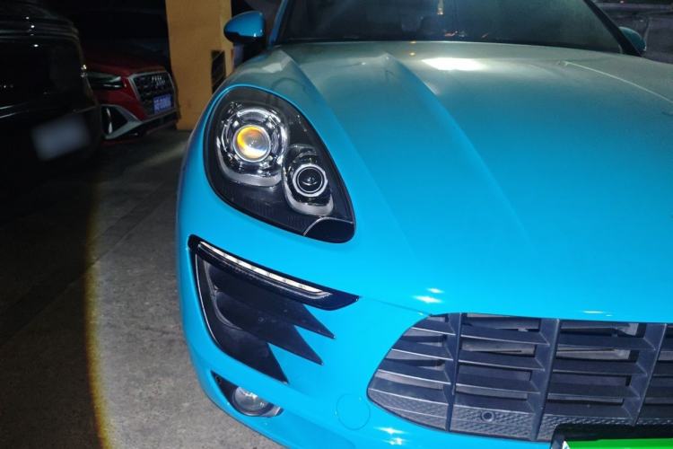 Used Porsche Macan 2014 Macan 2.0T Right Front Headlight