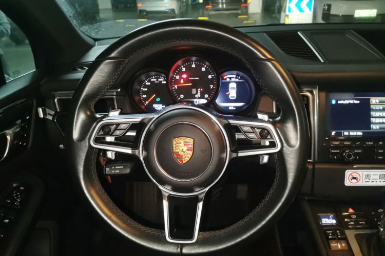 Used Porsche Macan 2014 Macan 2.0T Steering Wheel