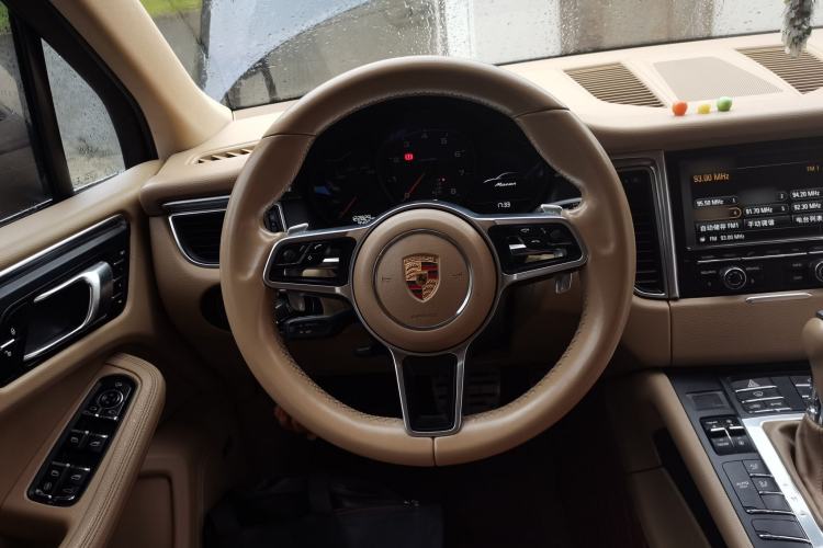 Used Porsche Macan 2014 Macan 2.0T Steering Wheel