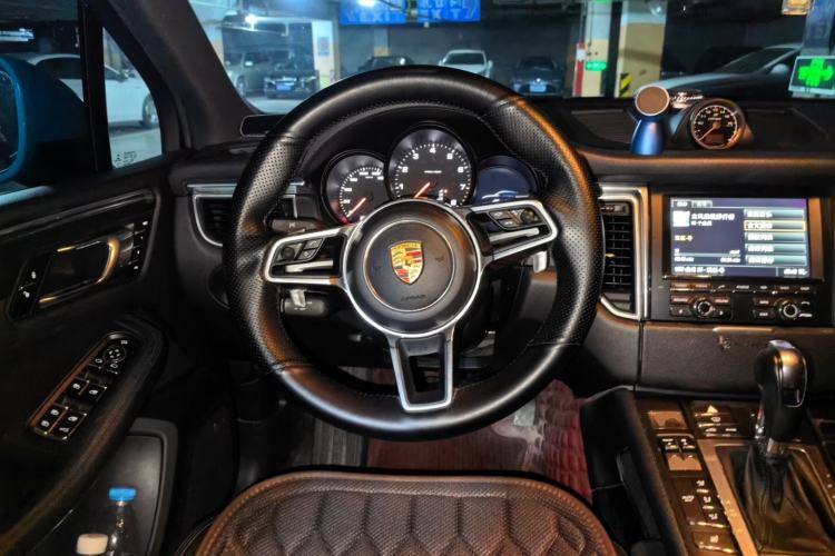 Used Porsche Macan 2014 Macan 2.0T Steering Wheel