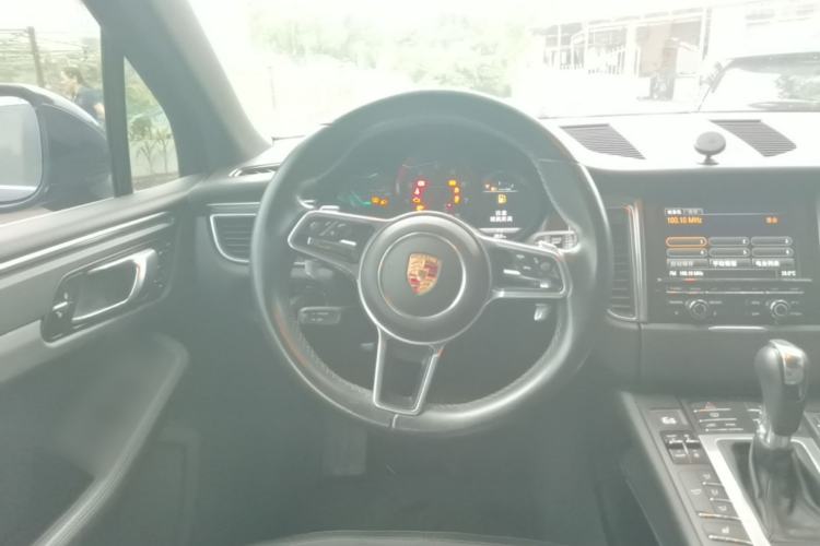 Used Porsche Macan 2014 Macan 2.0T Steering Wheel