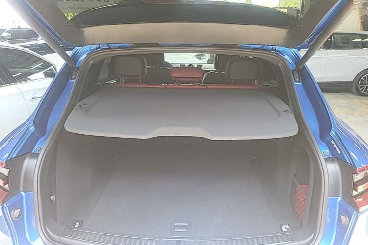 Used Porsche Macan 2014 Macan 2.0T Trunk