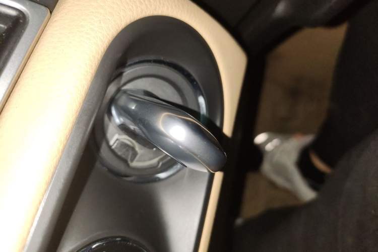 Used Porsche Macan 2014 Macan 2.0T Vehicle Key