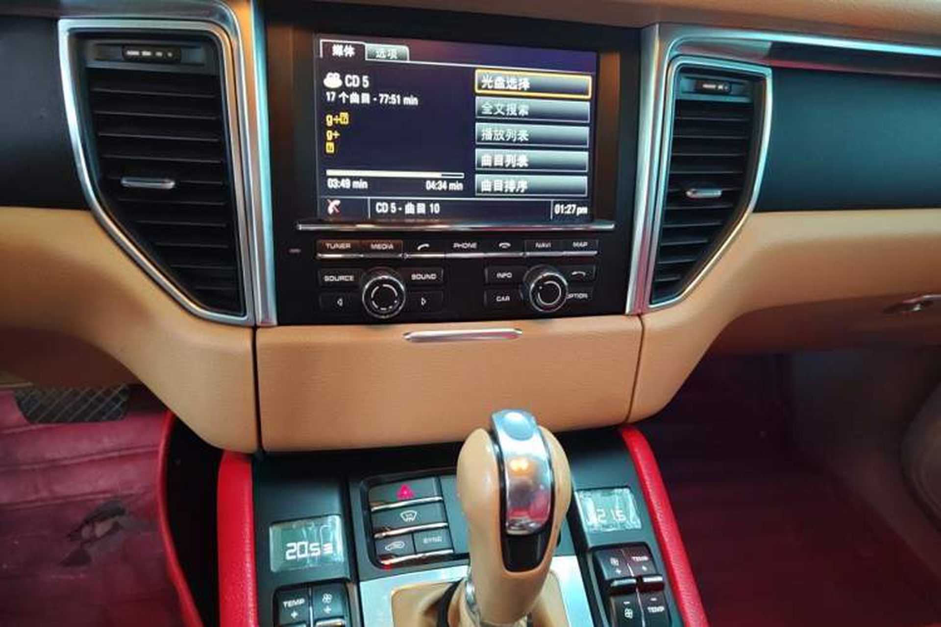 Used Porsche Macan 2014 Macan 2.0T Audio And AC Panel
