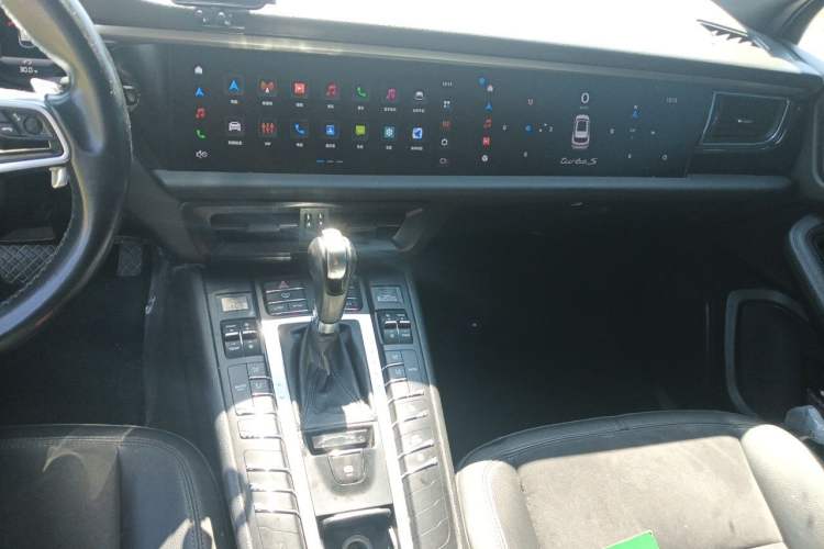 Used Porsche Macan 2014 Macan 2.0T Audio And AC Panel