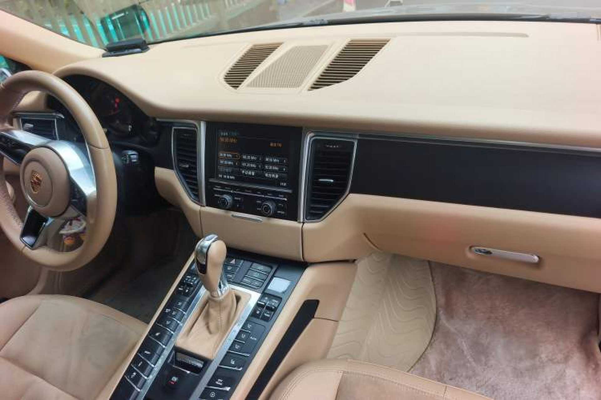 Used Porsche Macan 2014 Macan 2.0T Audio And AC Panel
