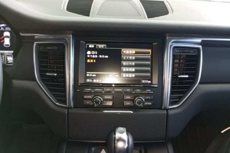 Used Porsche Macan 2014 Macan 2.0T Audio And AC Panel