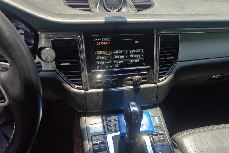Used Porsche Macan 2014 Macan Turbo 3.6T Audio And AC Panel