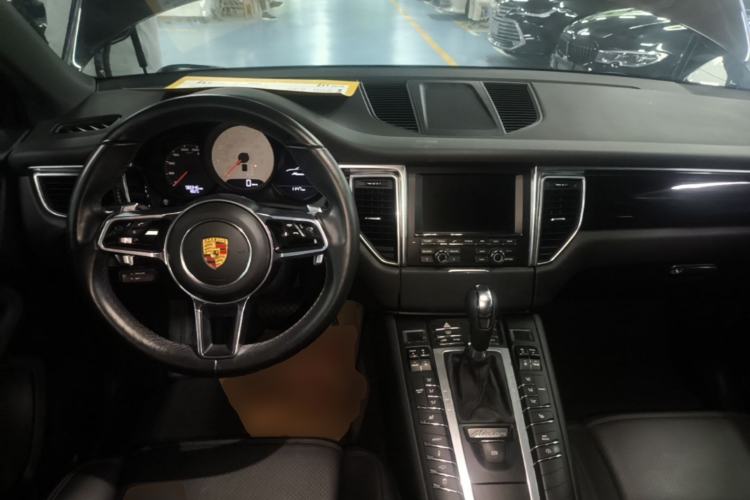 Used Porsche Macan 2014 Macan S 3.0T Center Console